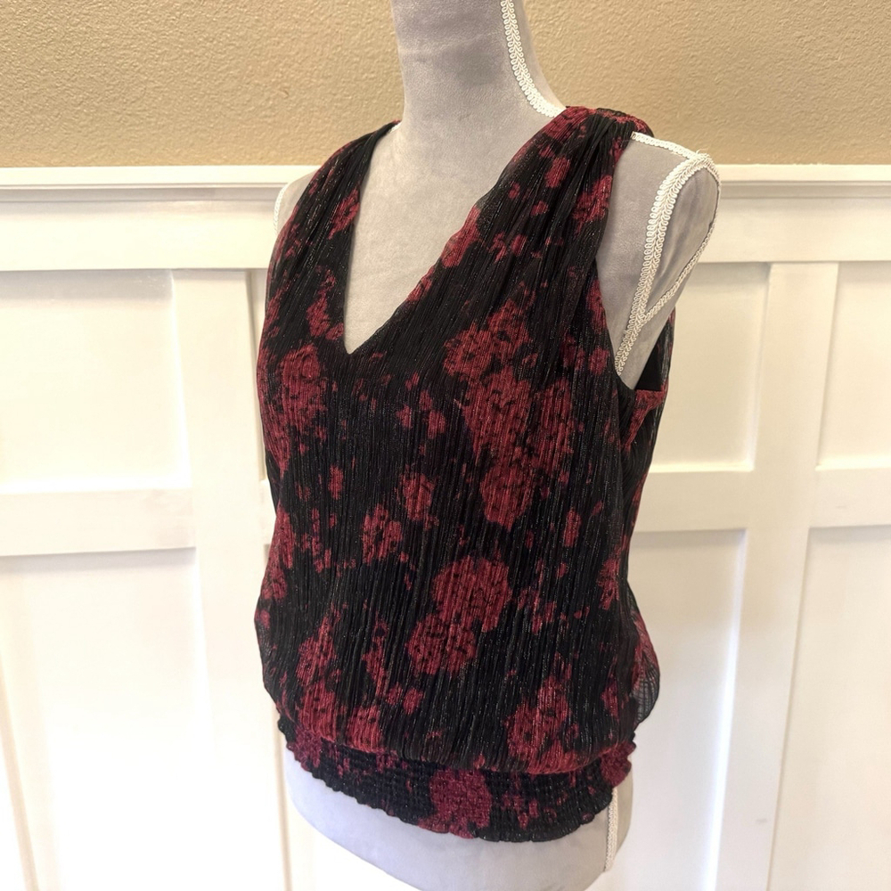 NWT White House Black Market PrintedFloral Top Tank Size:S Halter MetallicThread